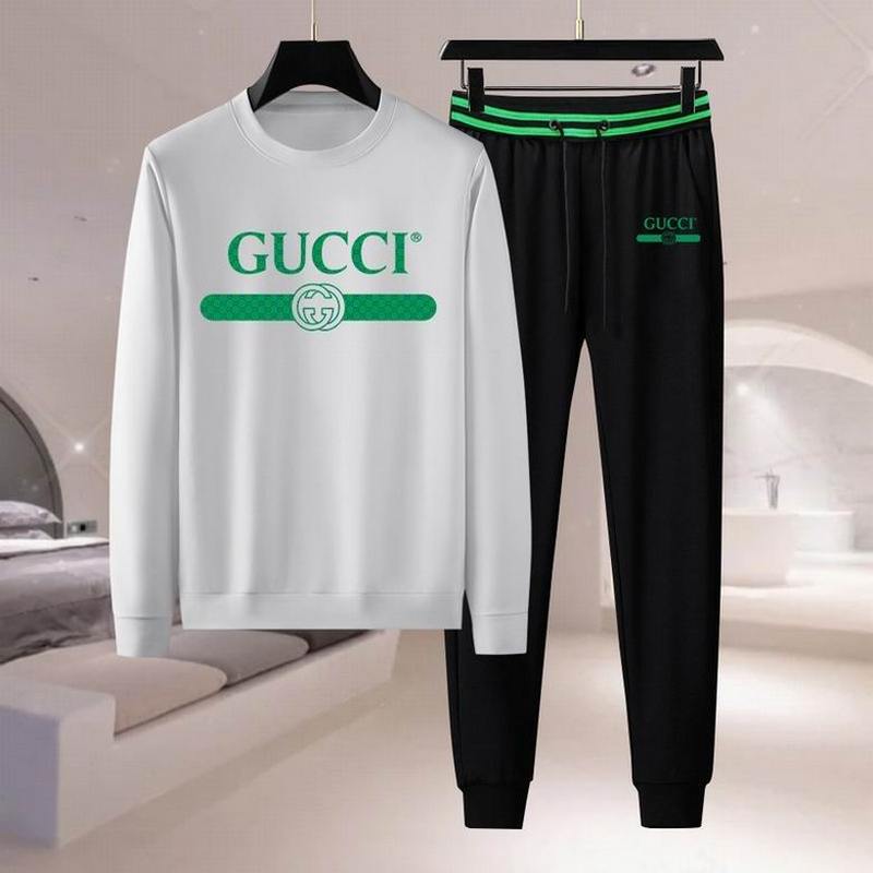 Gucci Men's Suits 128